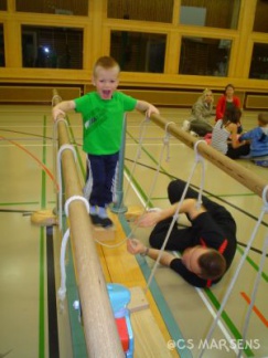img_1296070205_943.jpg